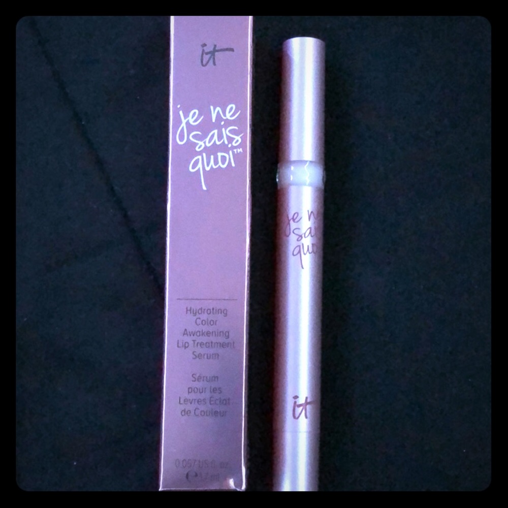 Hydrating Lip Treatment